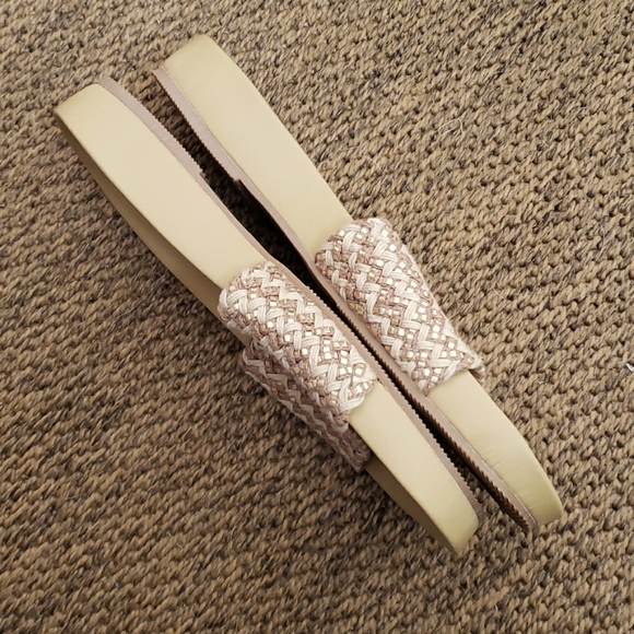 Slide sandals - Picture 2 of 2